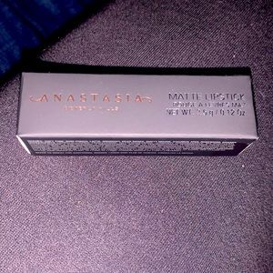 BRAND NEW Anastasia Matte lipstick (Resin color)
